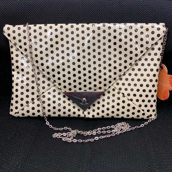 Expression NYC Luxury Vegan Leather Purse - Picture 1 of 3